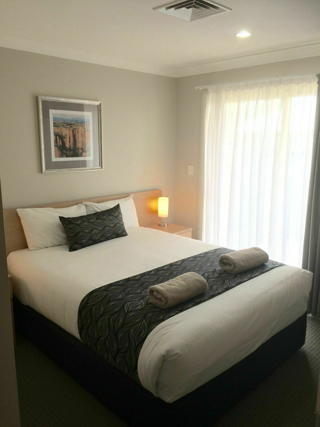 Edward Parry Motel And Apartments Тамуърт Екстериор снимка