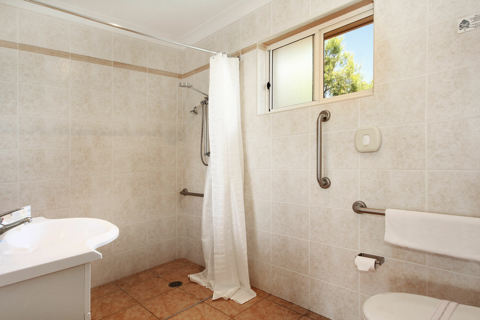 Edward Parry Motel And Apartments Тамуърт Екстериор снимка